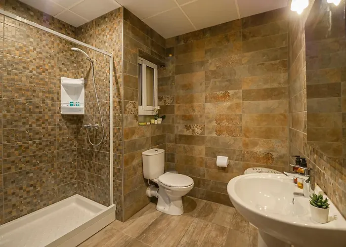 Summer Breeze 3 Bedroom Family Maisonette With Sunny Terrace In - By Getawaysmalta