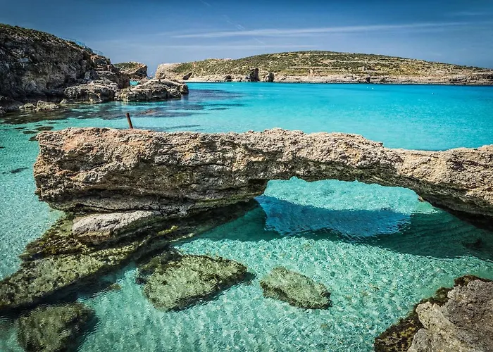 Summer Breeze 3 Bedroom Family Maisonette With Sunny Terrace In - By Getawaysmalta 公寓 *