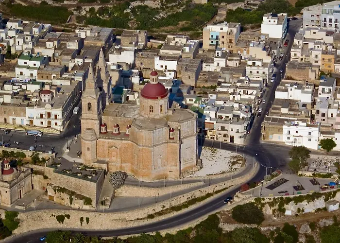 Summer Breeze 3 Bedroom Family Maisonette With Sunny Terrace In - By Getawaysmalta *