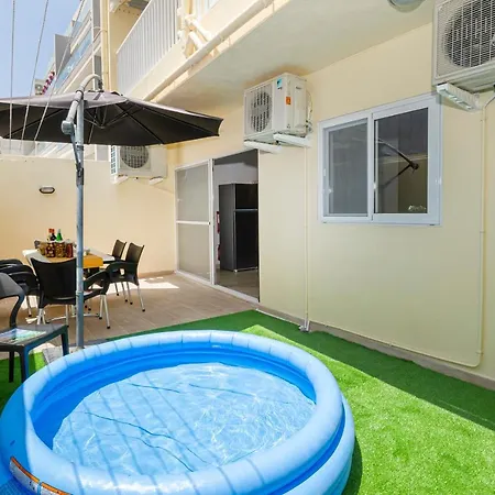 Summer Breeze 3 Bedroom Family Maisonette With Sunny Terrace In - By Getawaysmalta Mellieħa