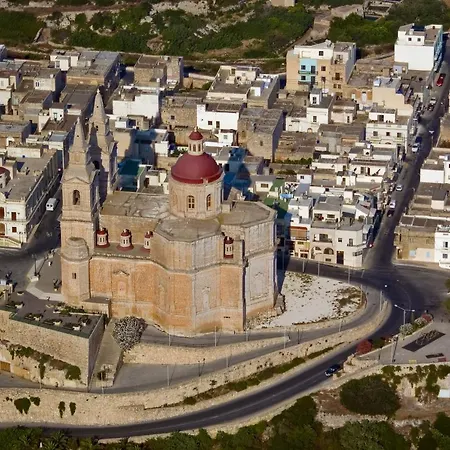 Summer Breeze 3 Bedroom Family Maisonette With Sunny Terrace In - By Getawaysmalta *